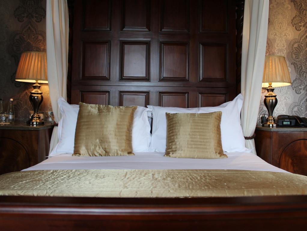 The Angel At Topcliffe Chambre photo