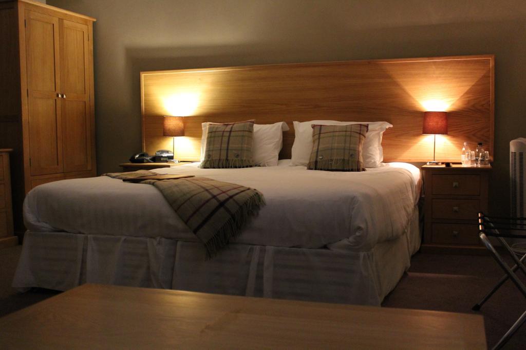 The Angel At Topcliffe Extérieur photo