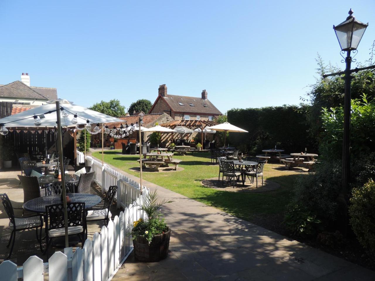 The Angel At Topcliffe Extérieur photo